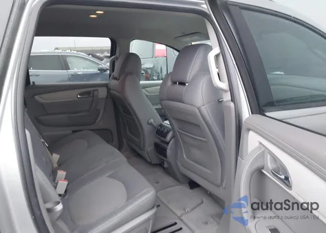 2015 Chevrolet Traverse Ls из США, поврежденный, VIN 1GNKVFEDXFJ220331